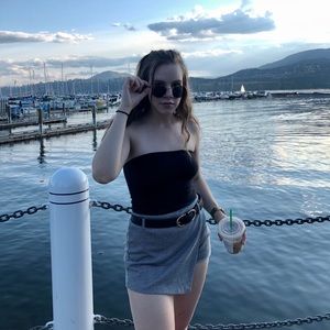 Meet your Posher, Brooke